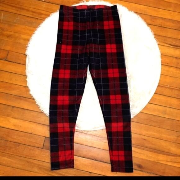 New! Disney set   - Picture 3 of 5